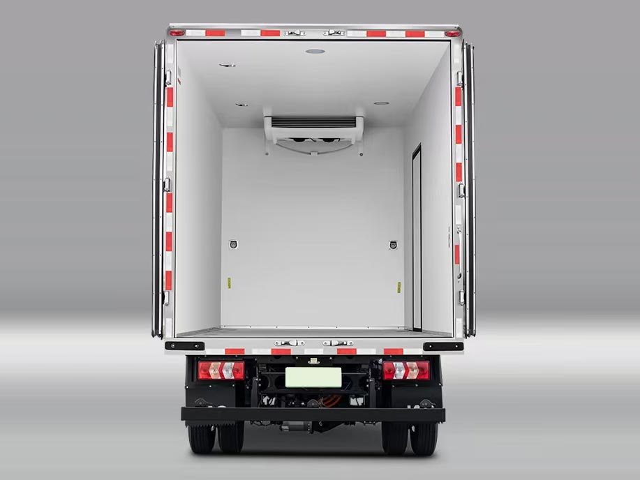 Mi a legjobb anyag a hűtőrekesz testéhez?