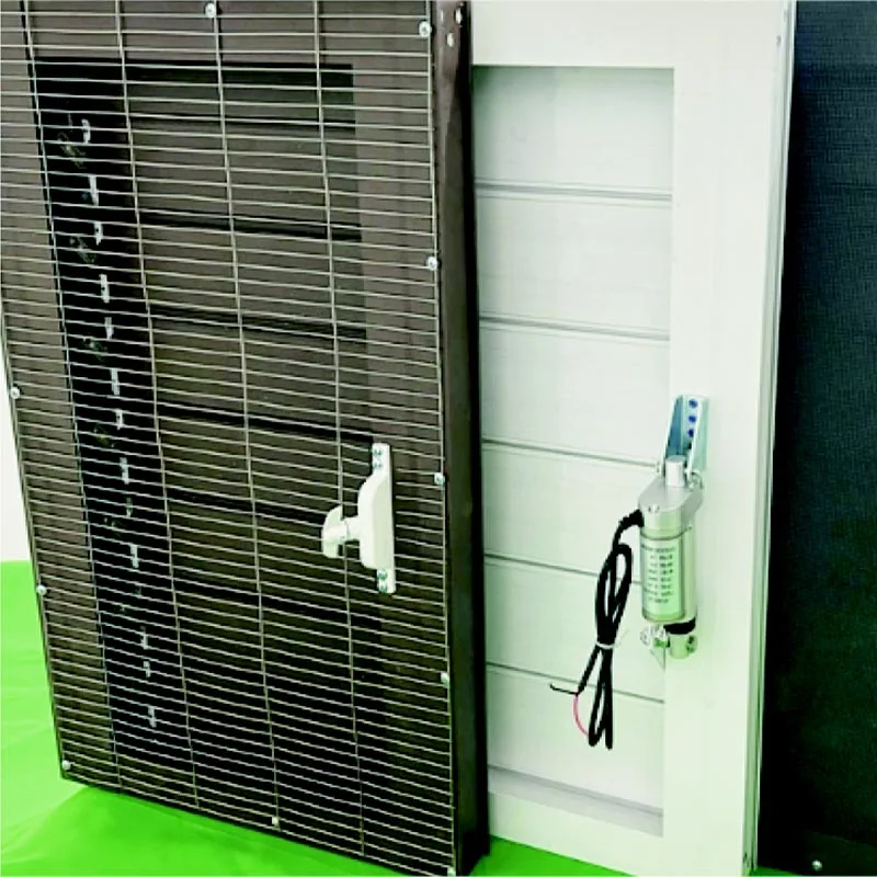 Kézi és automata redőnyök furgonokhoz